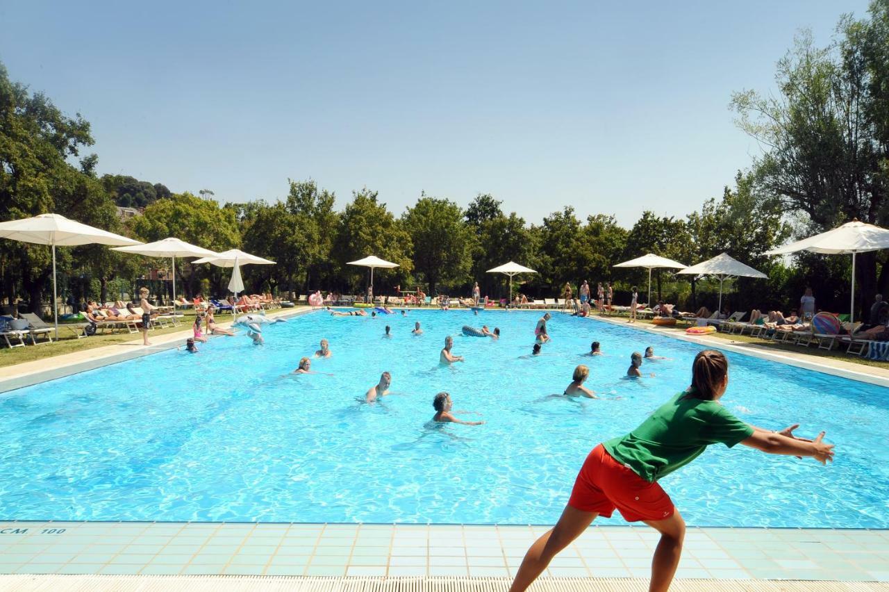 Parco Delle Piscine Hotel ซาร์เตอาโน ภายนอก รูปภาพ